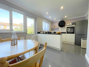 Sydney Street- click for photo gallery